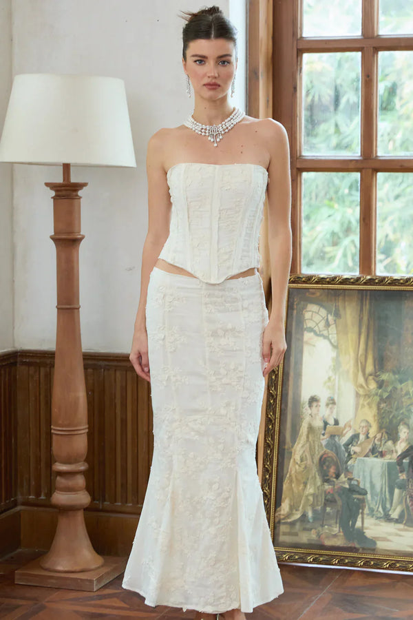 Eugenie Beyaz İşlemeli Üst Ve Etek Uyumlu Set